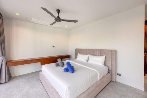 Villa in Phuket, Thailand 3 bedrooms № 125018 - photo 21