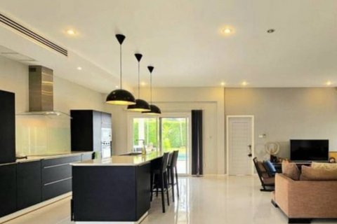 Вилла в Хуа Хине, Таиланд с 4 спальнями № 85768 - фото 6