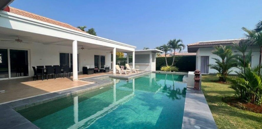 Вилла в Хуа Хине, Таиланд с 4 спальнями № 85768