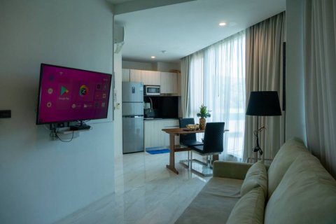 Condo in Kamala, Thailand, 1 bedroom  № 120496 - photo 5
