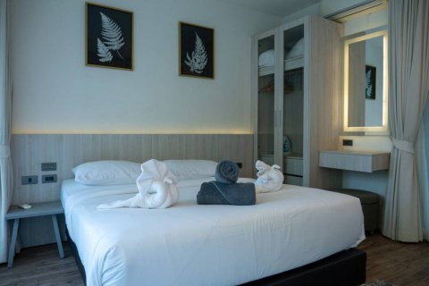 Condo in Kamala, Thailand, 1 bedroom  № 120496 - photo 10