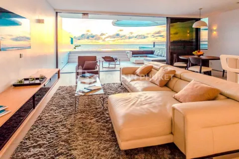 Condo in Kata, Thailand, 2 bedrooms  № 131115 - photo 3