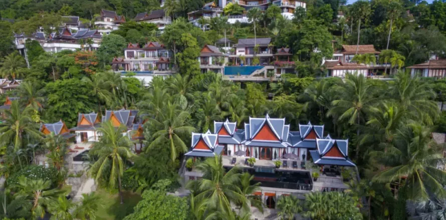 Villa in Phuket, Thailand 4 bedrooms № 107040