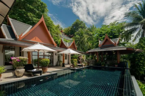 Villa in Phuket, Thailand 4 bedrooms № 107040 - photo 24
