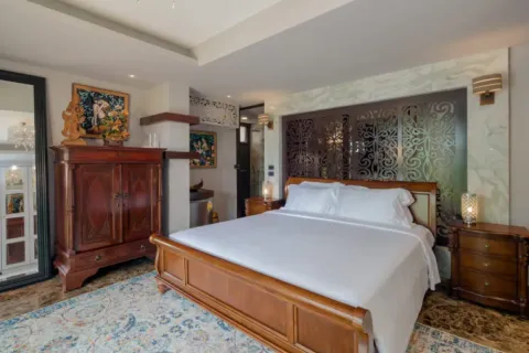 Villa in Phuket, Thailand 4 bedrooms № 107040 - photo 11