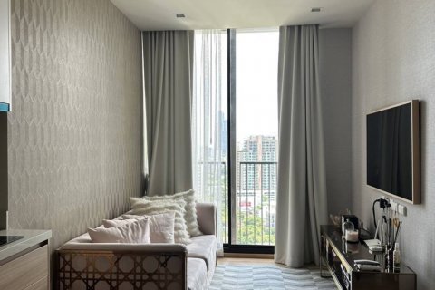 Condo in Bangkok, Thailand, 1 bedroom  № 86167 - photo 1