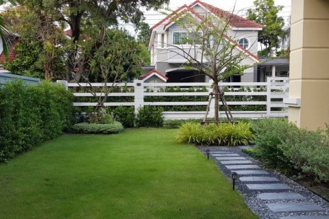 Дом в Бангкоке, Таиланд с 3 спальнями  № 126009 - фото 4