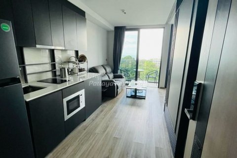 Condo in Bang Lamung, Thailand, 1 bedroom  № 82162 - photo 1