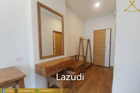 Commercial property in Chiang Mai, Thailand 984 sq.m. № 121692 - photo 4