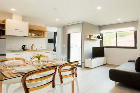 Квартира в Чалонге, Таиланд с 2 спальнями  № 99550 - фото 2