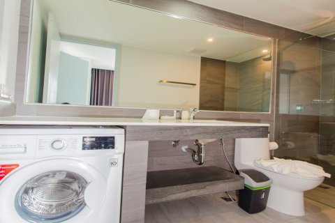 Квартира в Чалонге, Таиланд с 2 спальнями  № 99550 - фото 9