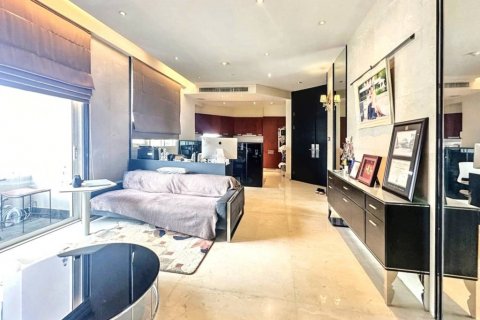 Кондоминиум с 2 спальнями в Бангкоке, Таиланд № 120346 - фото 3