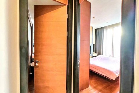 Кондоминиум с 2 спальнями в Бангкоке, Таиланд № 120346 - фото 10