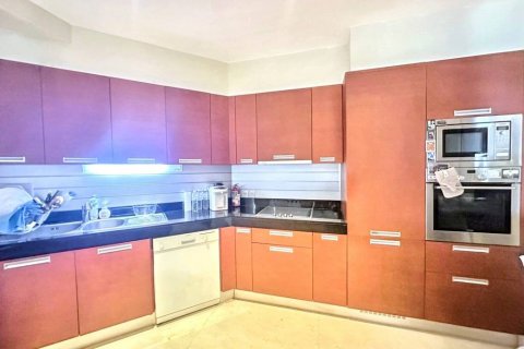 Кондоминиум с 2 спальнями в Бангкоке, Таиланд № 120346 - фото 8