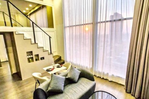 Дуплекс в Бангкоке, Таиланд с 2 спальнями  № 120348 - фото 4