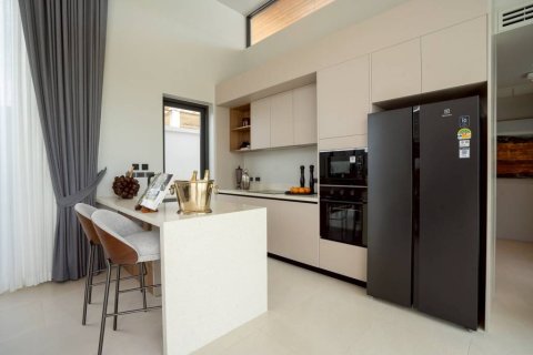 Villa in Hua Hin, Thailand 3 bedrooms № 120349 - photo 5