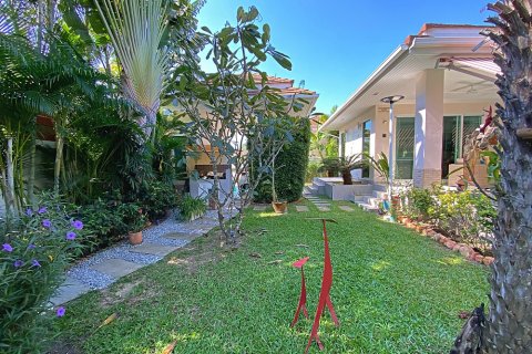 House in Hua Hin, Thailand 3 bedrooms № 125415 - photo 2