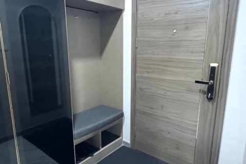 Кондоминиум с 2 спальнями в Хуай Кванге, Бангкок, Таиланд № 132613 - фото 9