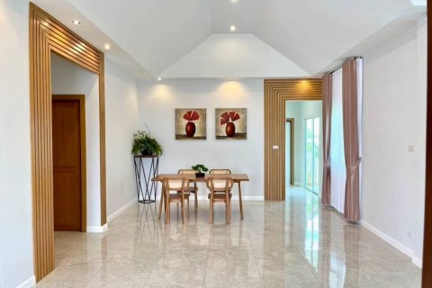 Дом в Паттайе, Таиланд с 3 спальнями  № 132618 - фото 4