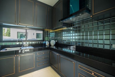 Дом в Хуа Хине, Таиланд с 3 спальнями  № 125206 - фото 7