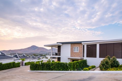 Кондоминиум с 3 спальнями в Хуа Хине, Таиланд № 125208 - фото 6