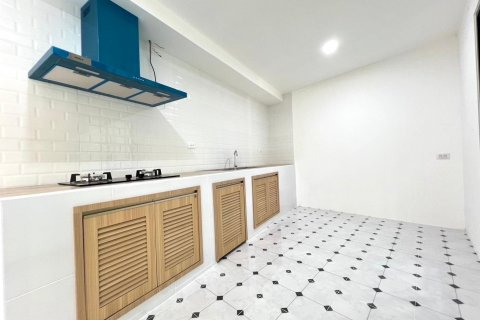 House in Pa Klok, Thailand 3 bedrooms № 141537 - photo 8