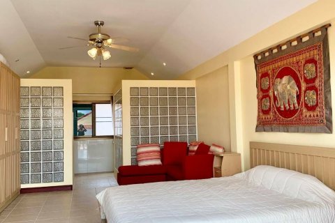 Дом в Хуа Хине, Таиланд с 4 спальнями  № 141532 - фото 7