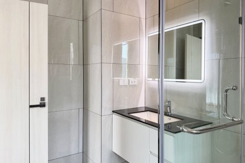 Condo in Bang Tao, Thailand, 1 bedroom  № 124066 - photo 12