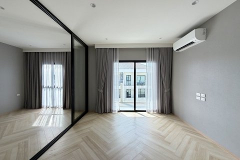 Condo in Bang Tao, Thailand, 1 bedroom  № 124066 - photo 11