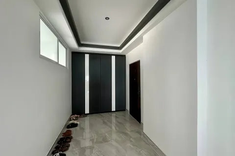 Apartment in Pattaya, Thailand 3 bedrooms № 80232 - photo 2