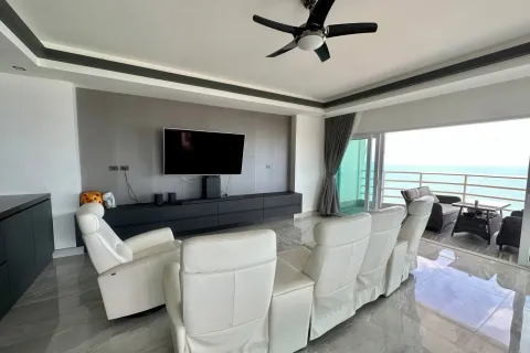 Apartment in Pattaya, Thailand 3 bedrooms № 80232 - photo 12