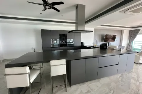 Apartment in Pattaya, Thailand 3 bedrooms № 80232 - photo 8