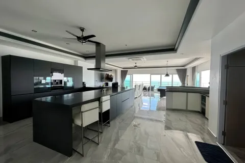 Apartment in Pattaya, Thailand 3 bedrooms № 80232 - photo 5