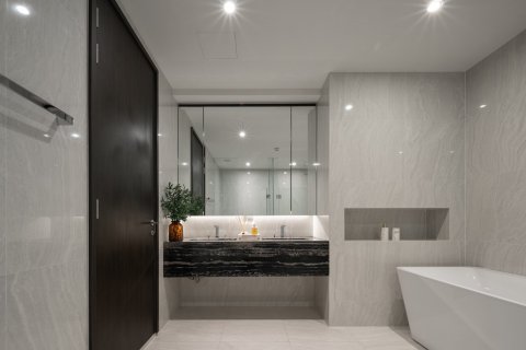 Condo in Watthana, Bangkok, Thailand, 2 bedrooms  № 124926 - photo 8