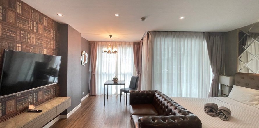 Кондоминиум с 1 спальней в Паттайе, Таиланд № 124940