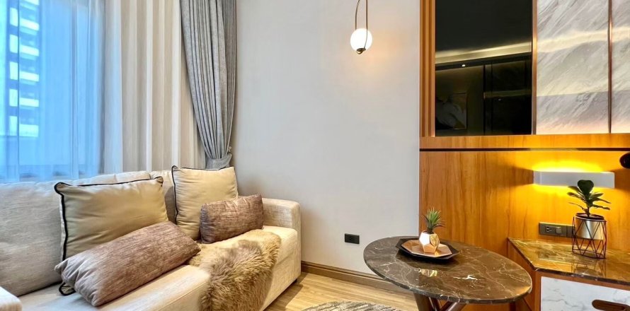 Wohnung in Pattaya, Thailand 382 Schlafzimmer № 123266