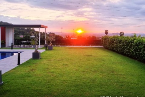 Дом в Паттайе, Таиланд с 3 спальнями  № 119811 - фото 18