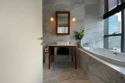 Кондоминиум с 2 спальнями в Ваттхане, Бангкок, Таиланд № 123764 - фото 4