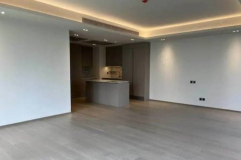 Condo in Pathum Wan, Bangkok, Thailand, 2 bedrooms  № 123760 - photo 9