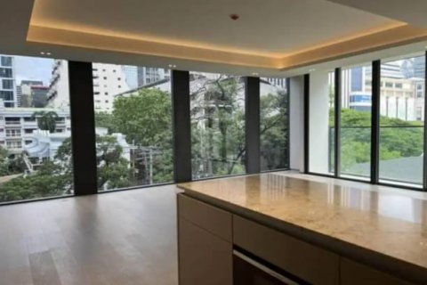 Condo in Pathum Wan, Bangkok, Thailand, 2 bedrooms  № 123760 - photo 13