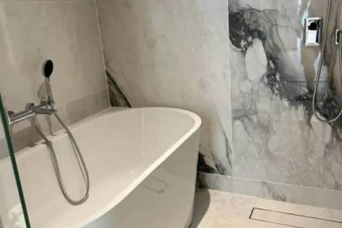 Condo in Pathum Wan, Bangkok, Thailand, 2 bedrooms  № 123760 - photo 3