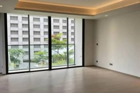 Condo in Pathum Wan, Bangkok, Thailand, 2 bedrooms  № 123760 - photo 6