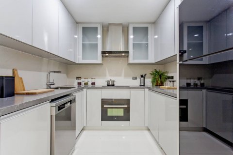 Condo à Watthana, Bangkok, Thaïlande, 2 chambres  № 123829 - photo 3