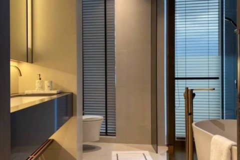 Condo in Khlong Toei, Bangkok, Thailand, 2 bedrooms  № 123762 - photo 3