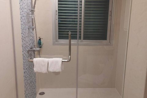 Condo in Bang Rak, Bangkok, Thailand, 4 bedrooms  № 123828 - photo 12