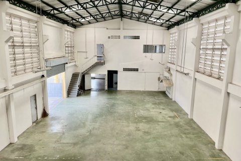 Entrepôt à Pattaya, Thaïlande № 141752 - photo 1