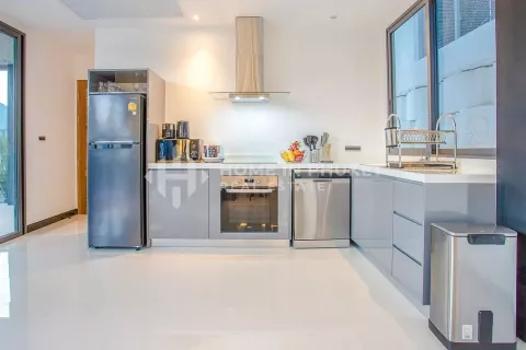 House on Nai Harn Beach, Thailand 4 bedrooms № 131152 - photo 8