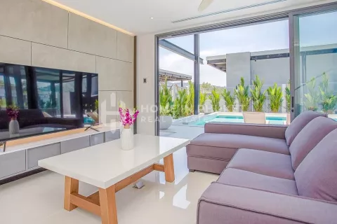 House on Nai Harn Beach, Thailand 4 bedrooms № 131152 - photo 4