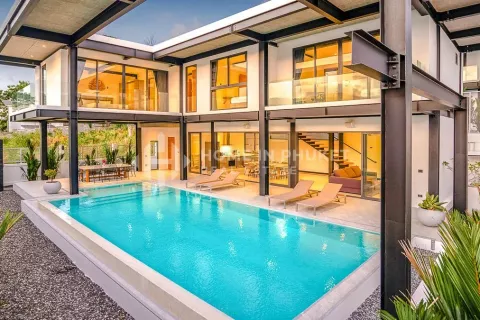 Дом на Пляже Най Харн, Таиланд с 4 спальнями  № 131151 - фото 1