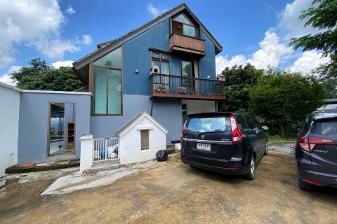House in Chiang Mai, Thailand 5 bedrooms № 79071
